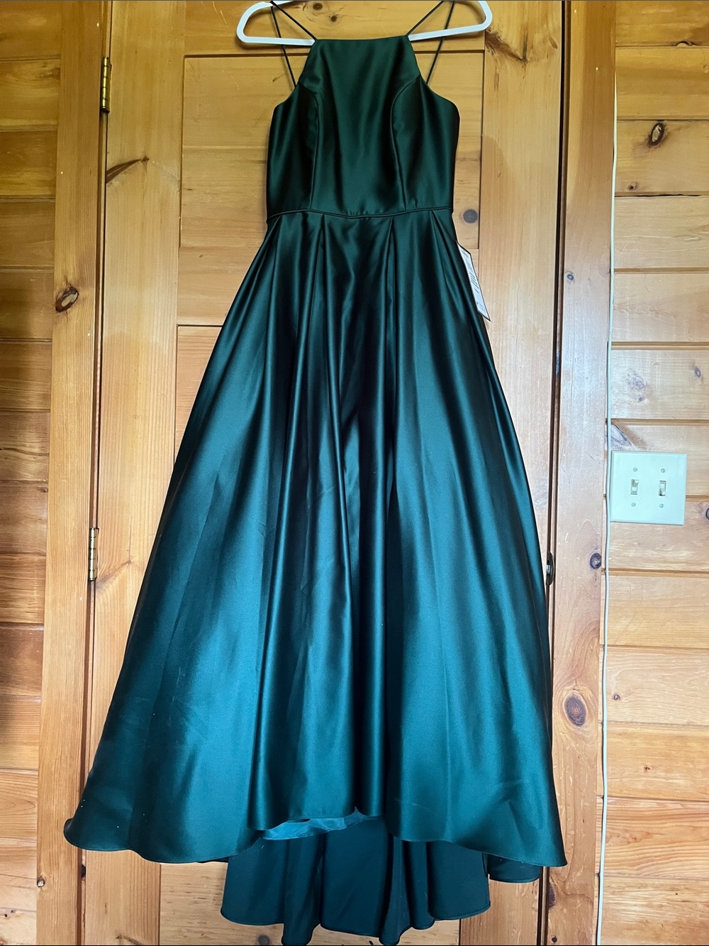 Emerald Satin High-Low Evening Dress with Spaghetti Straps